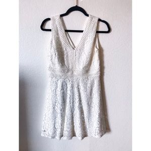 Francesca’s white dress